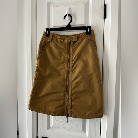 JNBY Gold Skirt Full Front Zip Size 160 Pockets Vintage Y2K - Picture 2 of 13